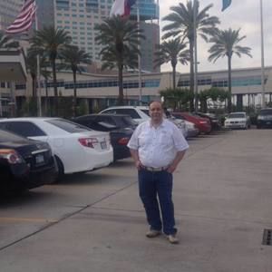 Meet your Posher, Aziz